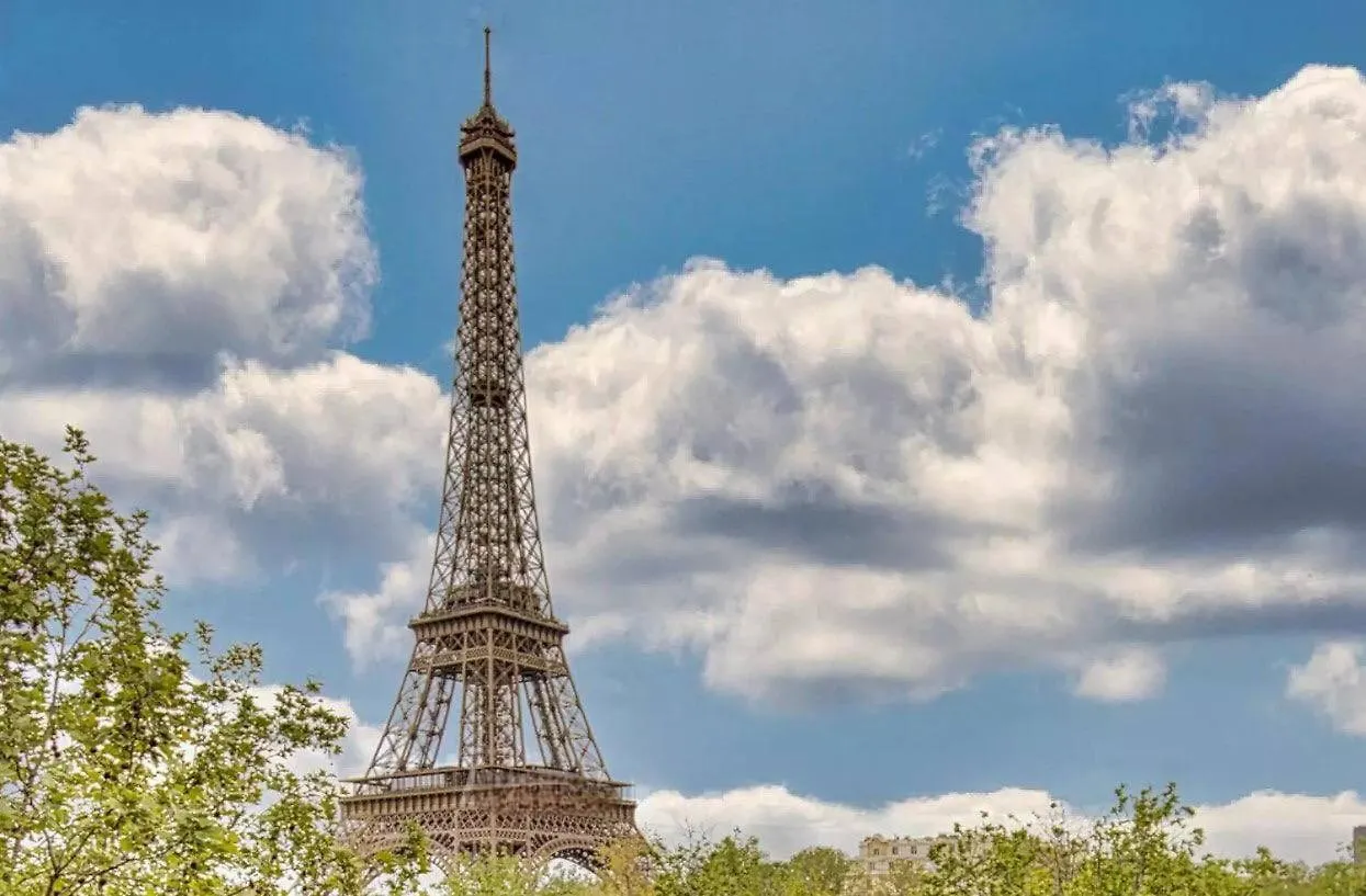 Magnifique A Paris